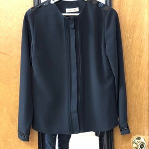 Dark navy blue button down blouse. Size 38 (XS)